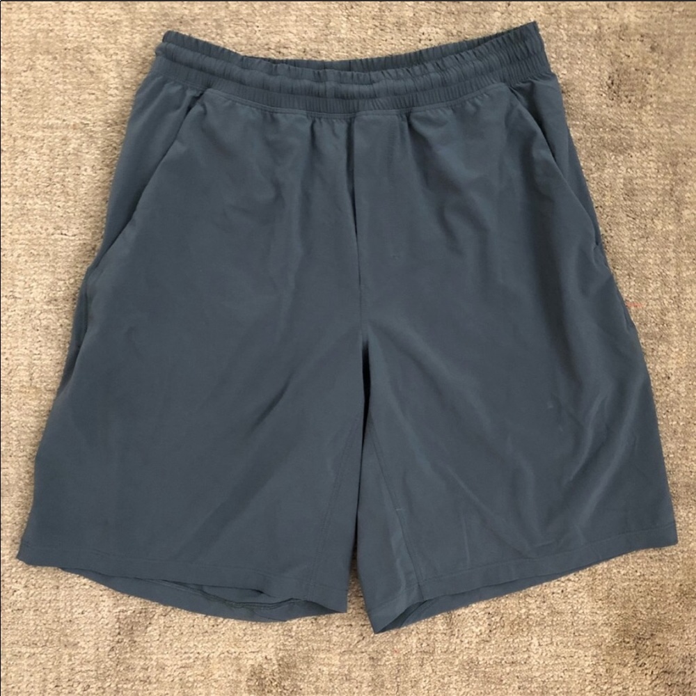 Lululemon pace breaker 7” shorts